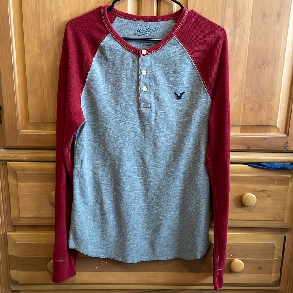 Medium American Eagle Henley Shirt